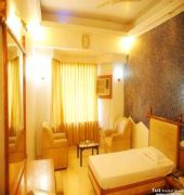 Samdariya Hotel จาบัลปูร์ ภายนอก รูปภาพ